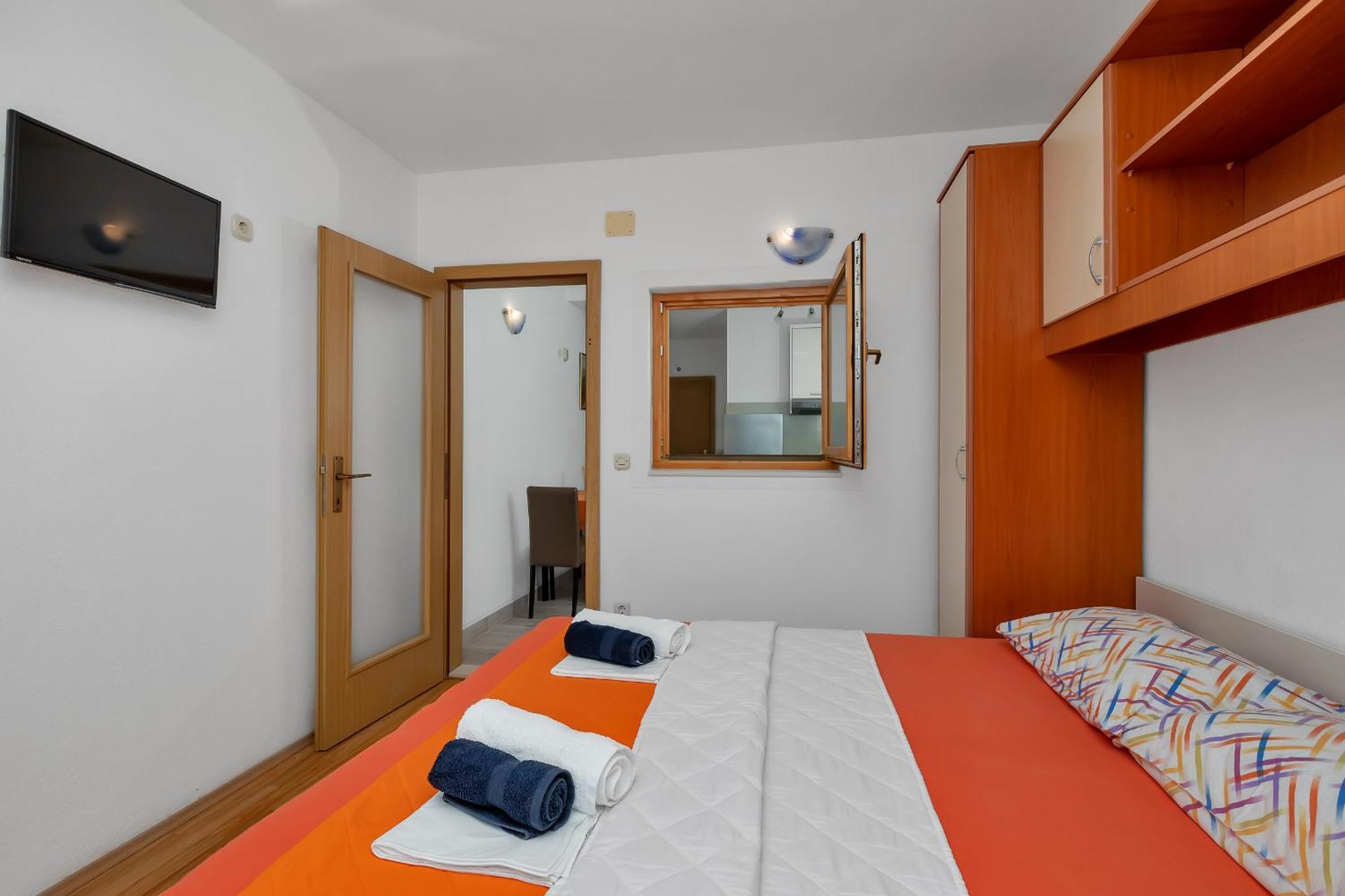 Apartments Ferdo Zivogosce Ruang foto